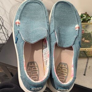 Hey Dude Misty Rise Shoes with Floral Lining